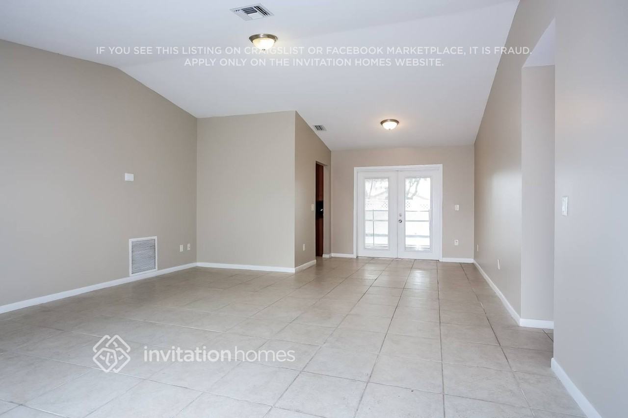 21290 Purple Sage Ln - Photo 4 of 19