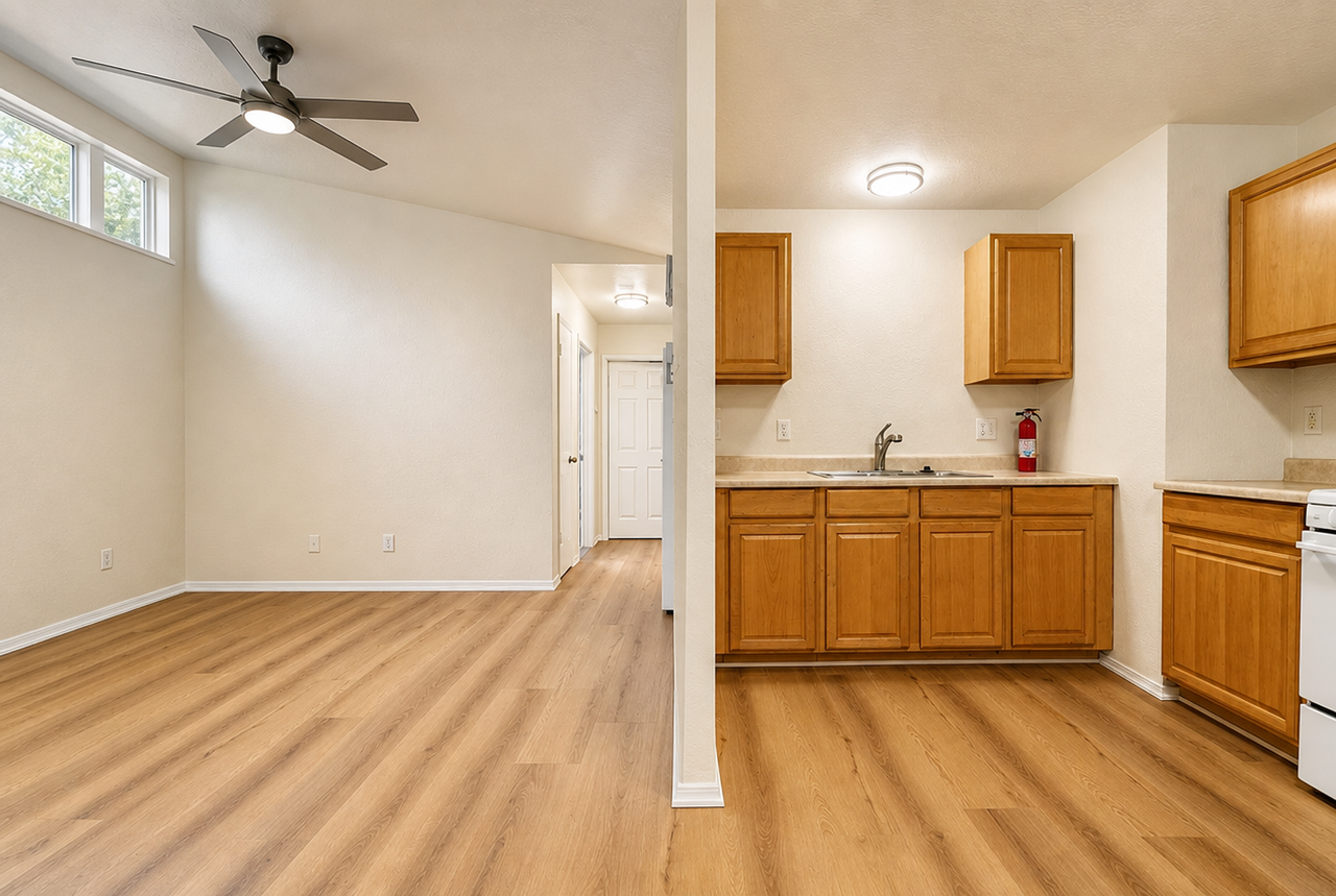 25-45 W. Tenth street - Photo 2 of 29