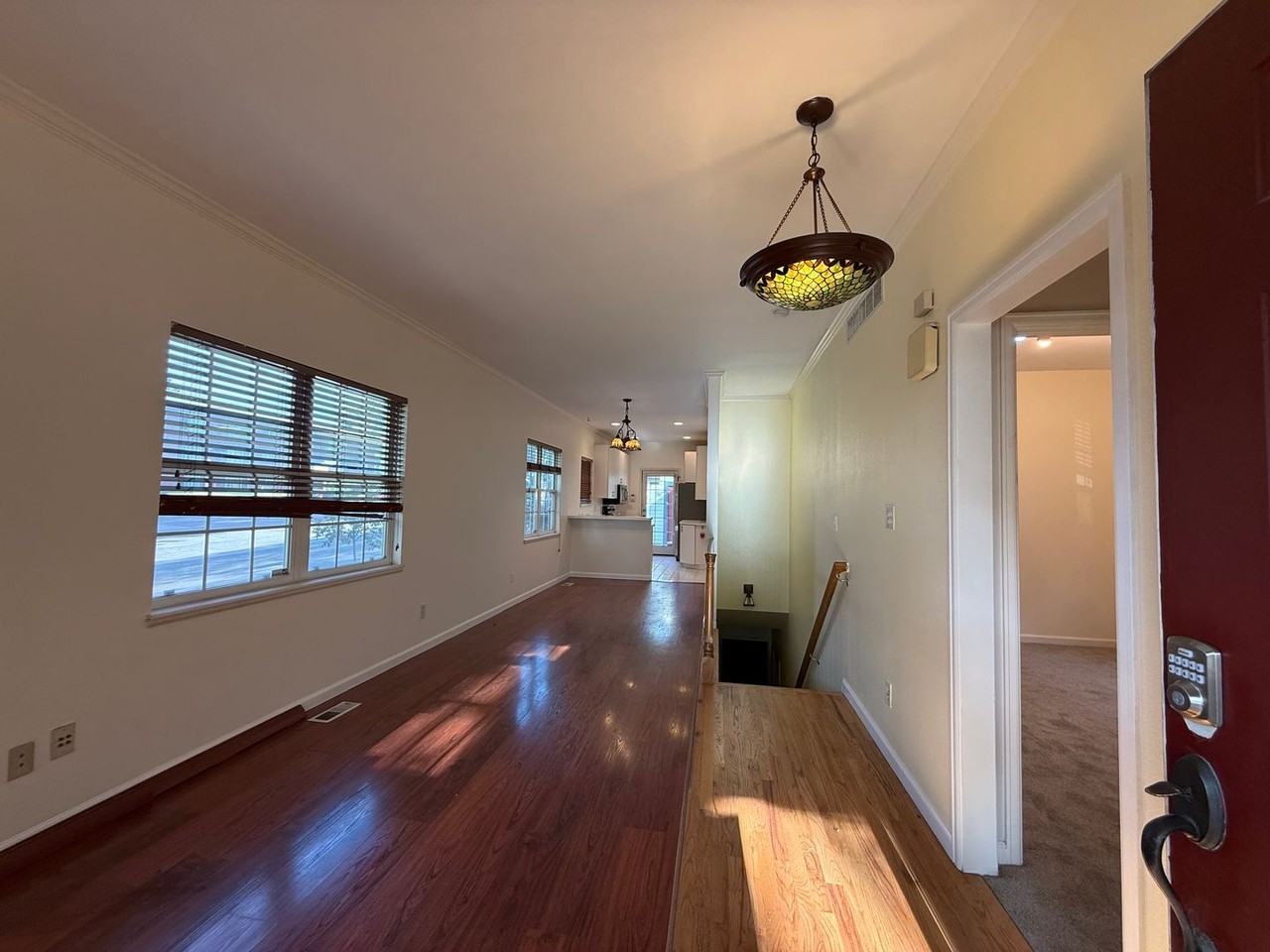 1701 Grove St - Photo 5 of 43