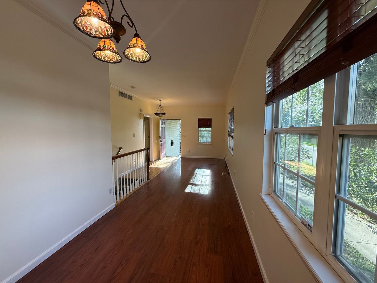 1701 Grove St - Photo 6 of 43