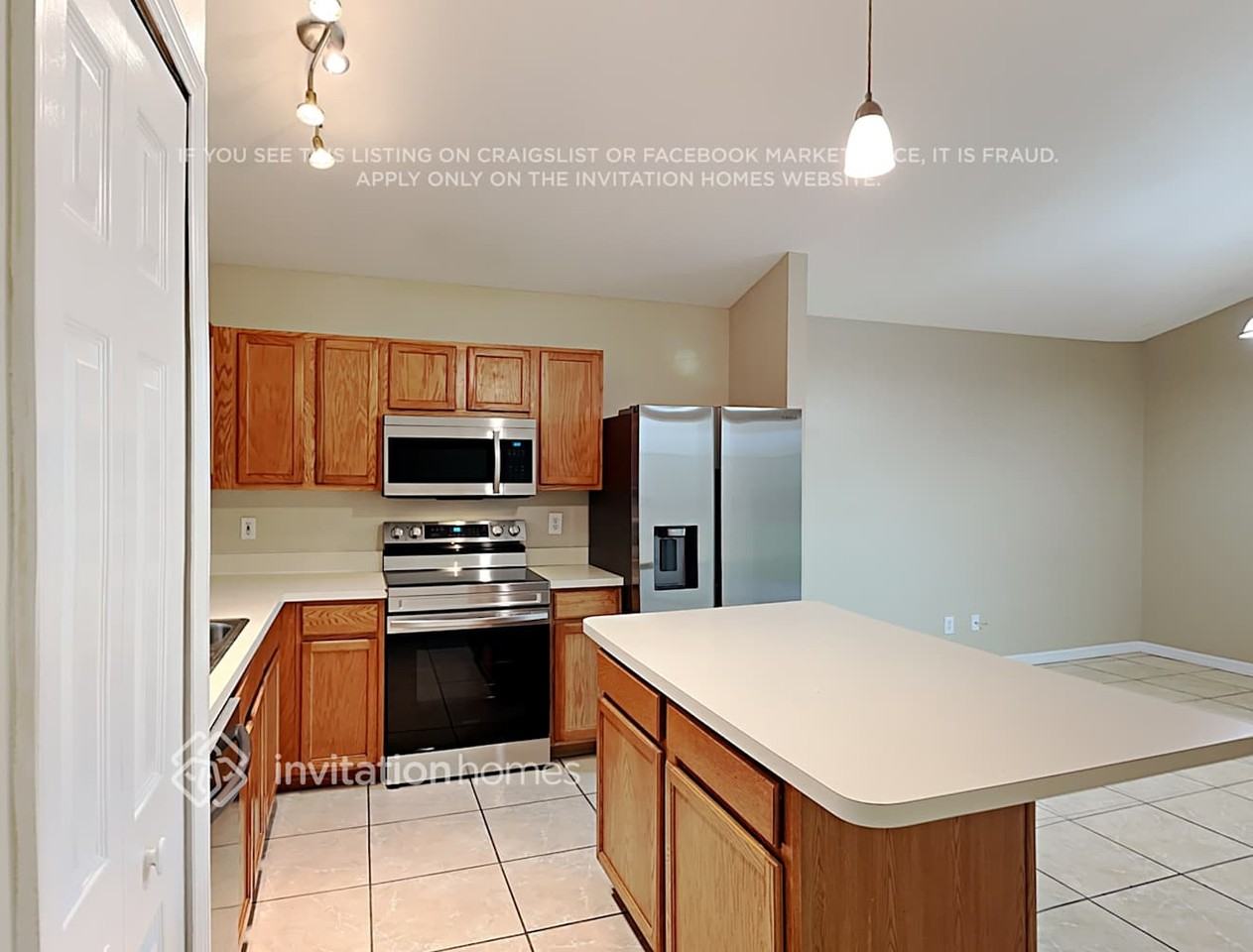 3328 Kelsey Ln - Photo 7 of 18