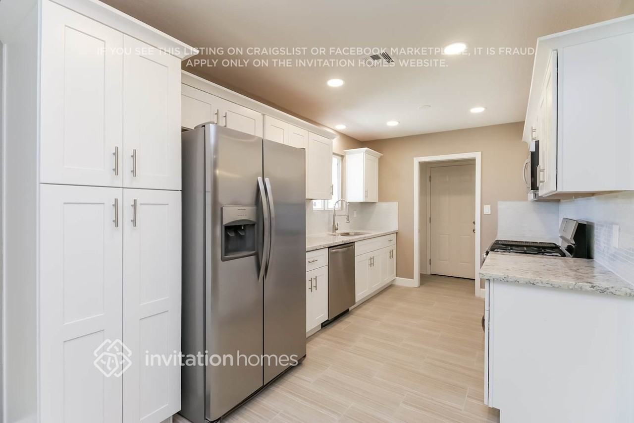 3410 S Terrace Rd - Photo 5 of 19