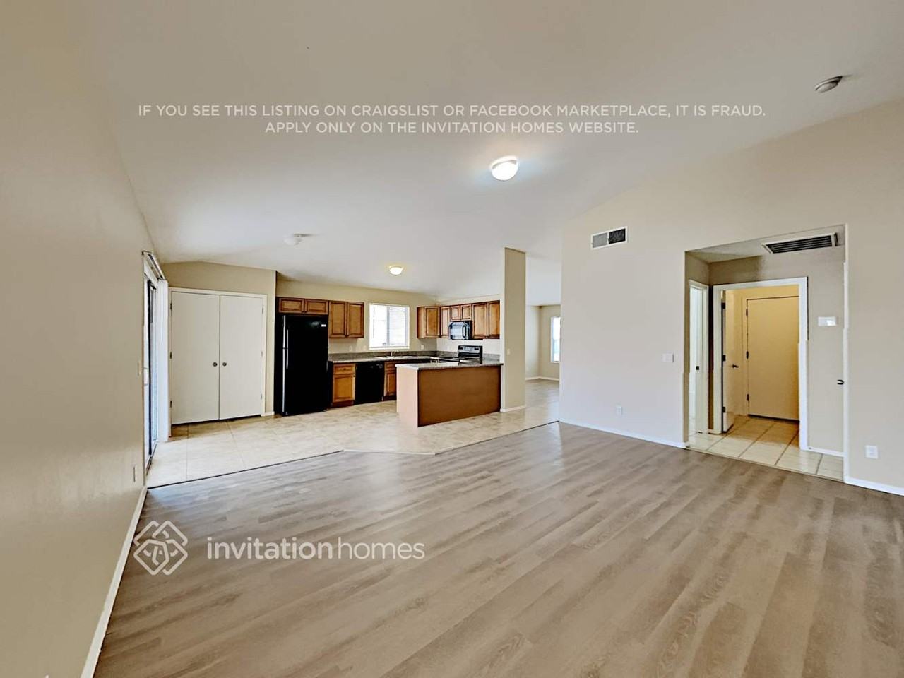 2841 W La Salle St - Photo 7 of 18