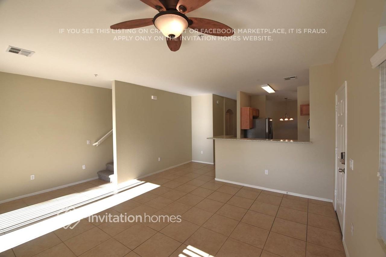 421 N 168th Ln - Photo 2 of 15