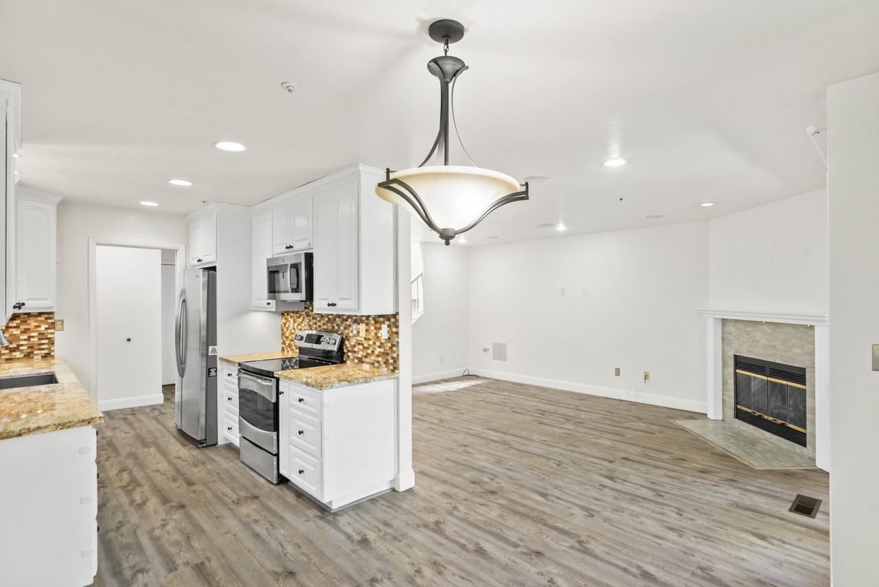 153 Albacore Lane - Photo 7 of 45