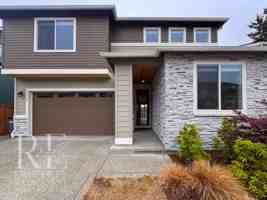 featured image of 10352 Chimes Pl Nw
