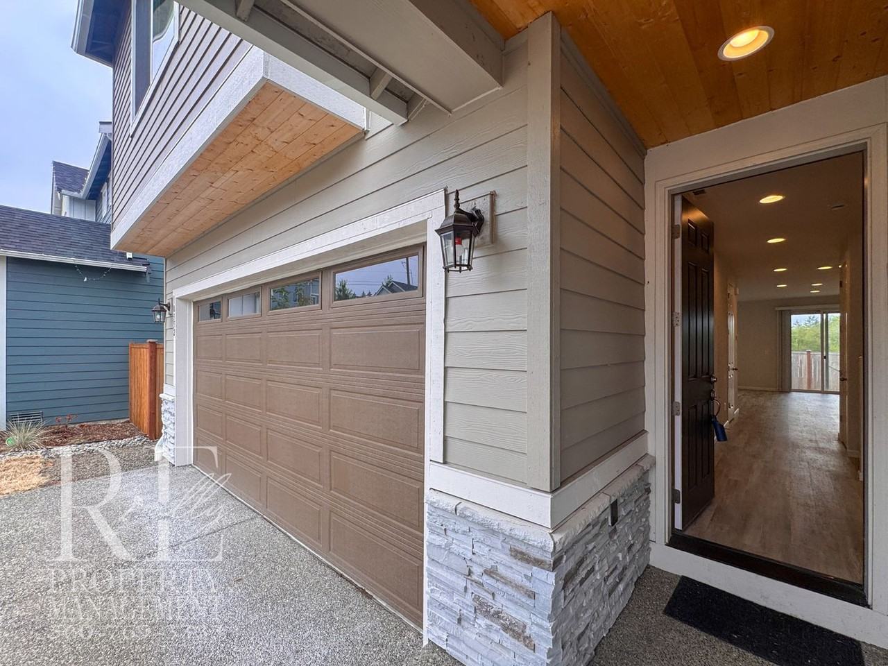 10352 Chimes Pl Nw - Photo 2 of 32