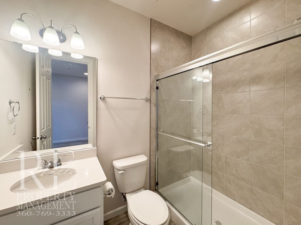 10352 Chimes Pl Nw - Photo 5 of 32
