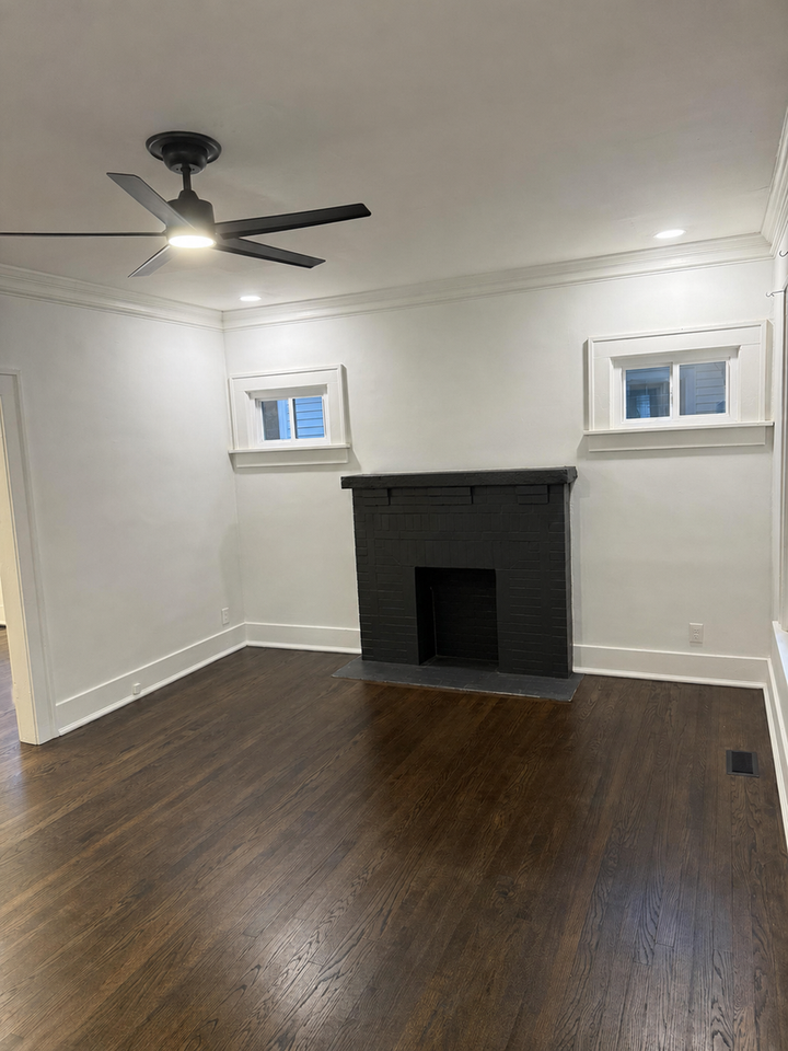 1525 S Dewey Ave - Photo 5 of 28