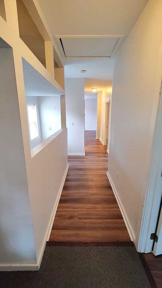 409 Kingsboro St - Photo 7 of 22