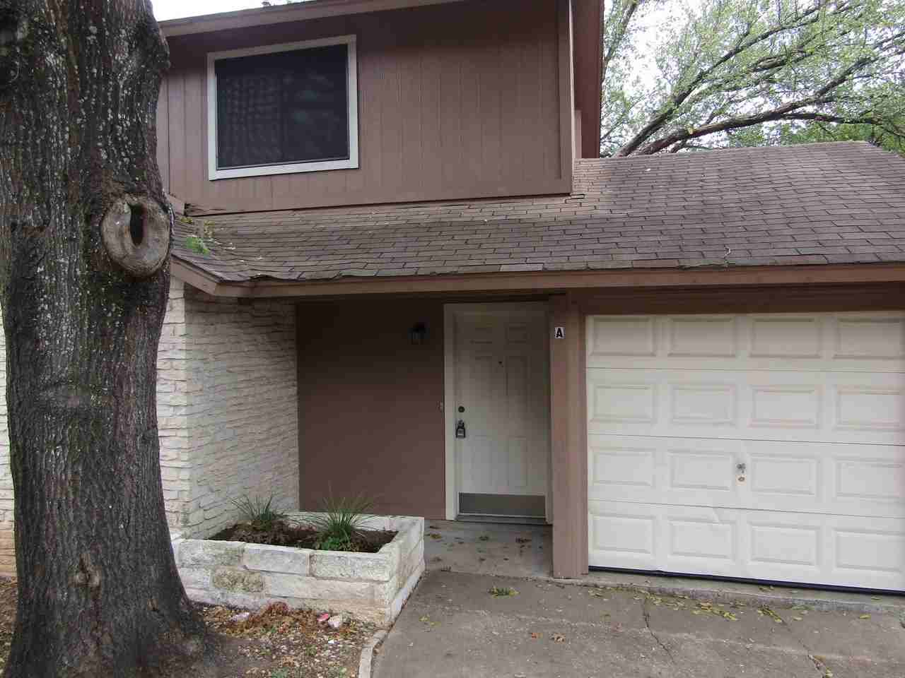 812A Ramble Ln - Photo 3 of 18