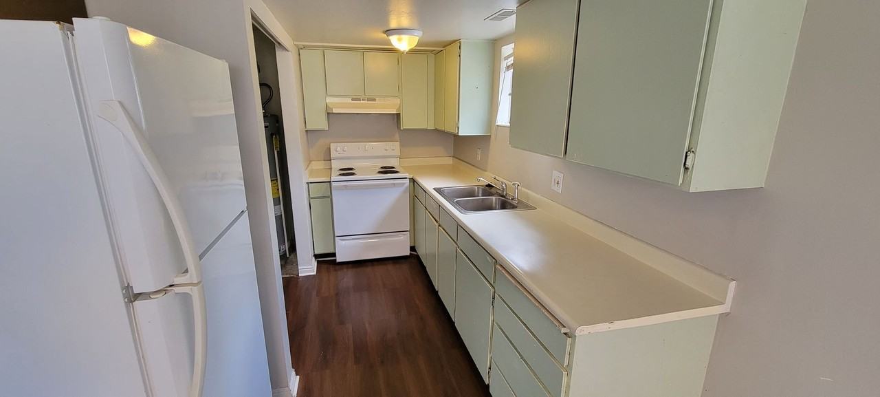3349 W 4100 S - Photo 4 of 6