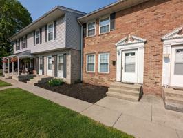 featured image of 469 S 30th St