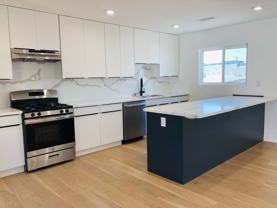 121s - Photo 1 of 1