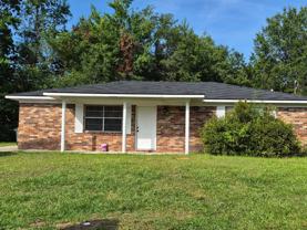 145 Deerwood Ct - Photo 1 of 1