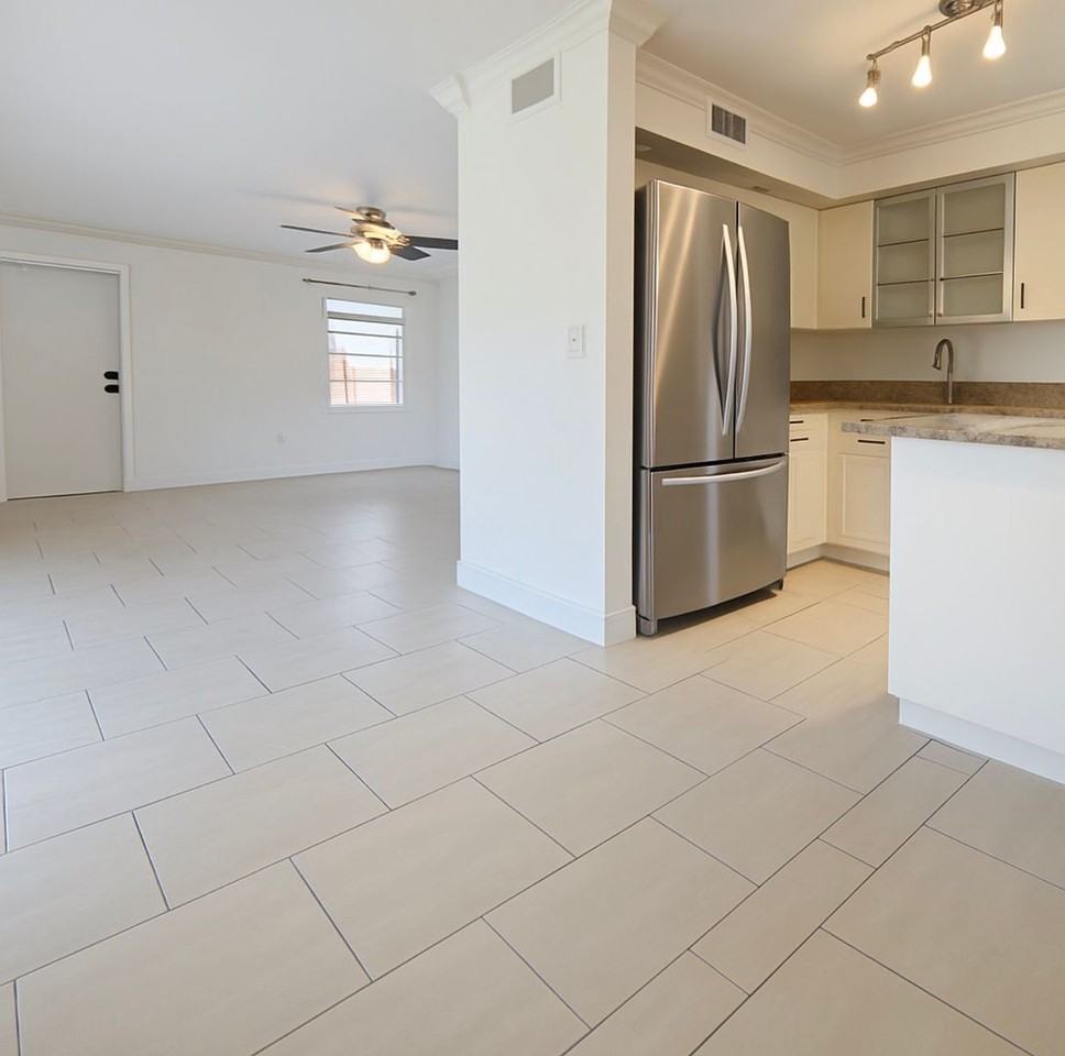 1400 Pompei Ln #77 - Photo 6 of 16