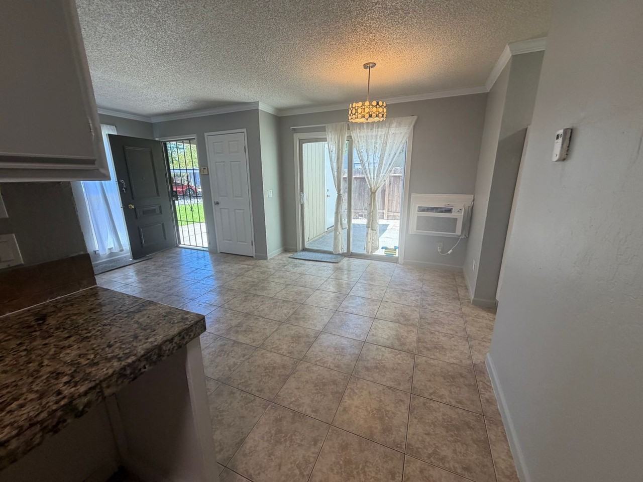 124 Del Norte Ct - Photo 6 of 15