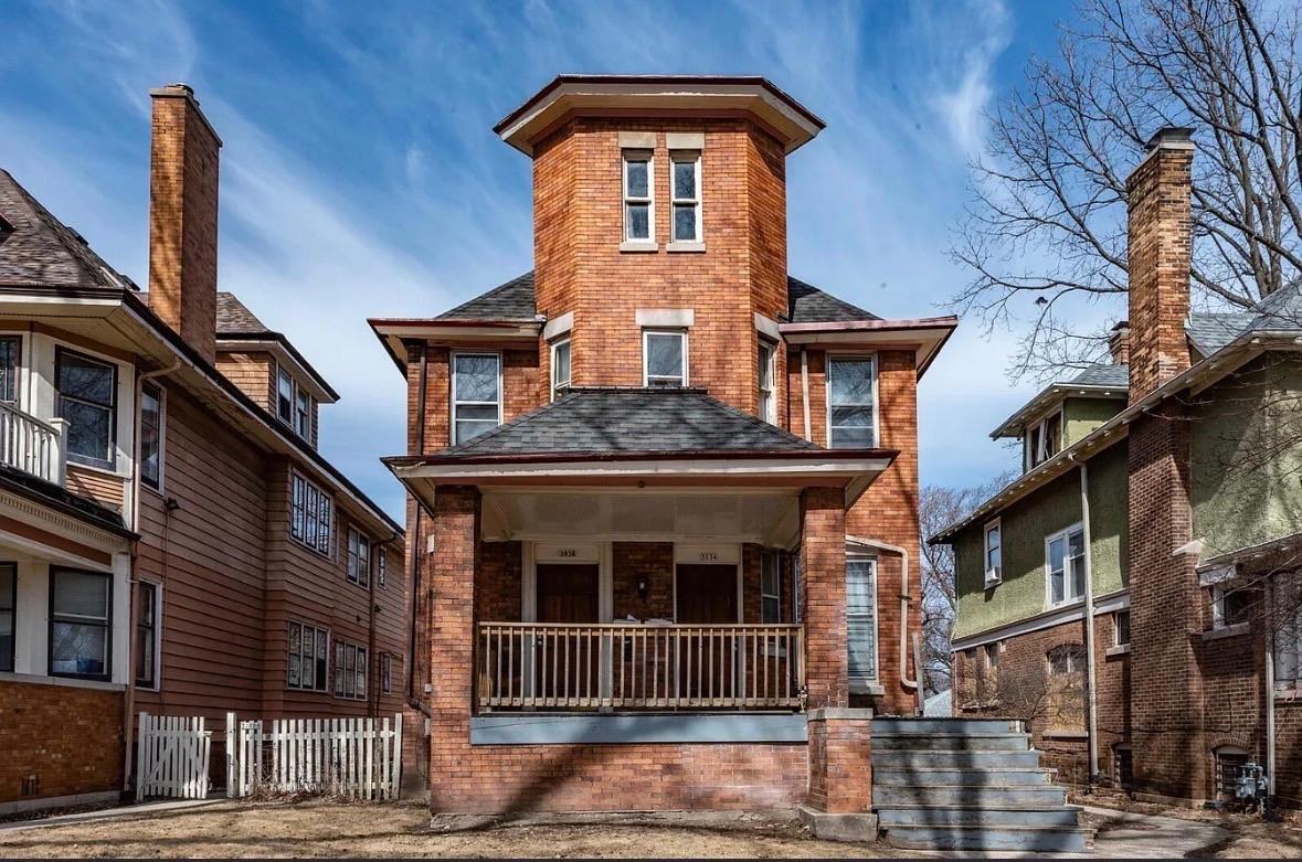 3034 W State St - Photo 2 of 17