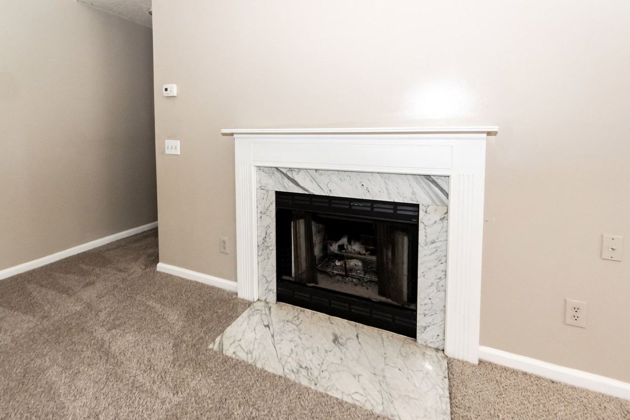 8408 Battle Forest Dr - Photo 6 of 27