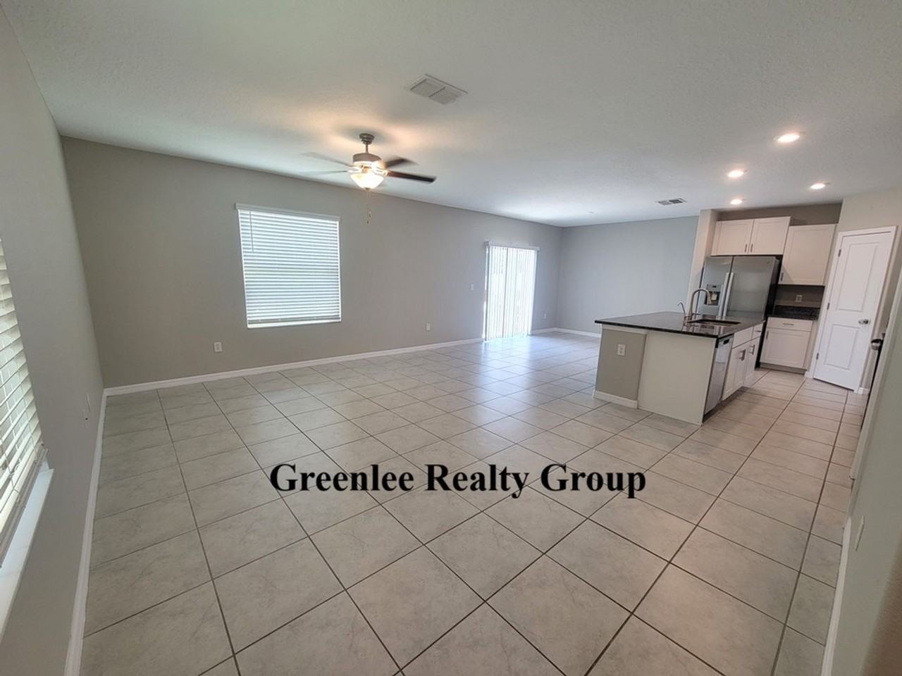 13770 Sea Bridge Dr - Photo 3 of 32
