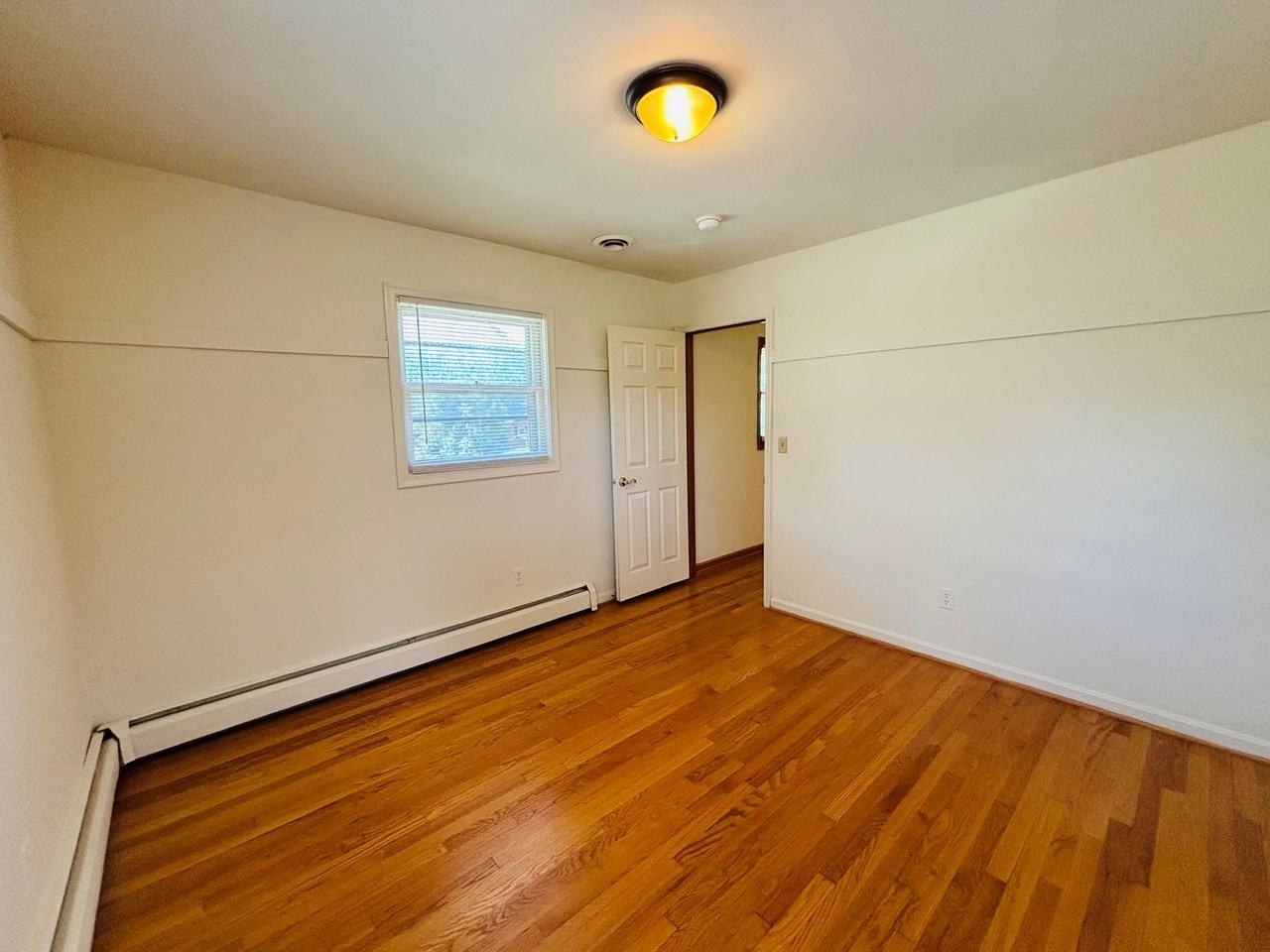 616 Broce Dr - Photo 2 of 28