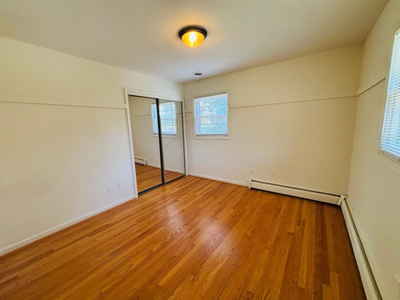 616 Broce Dr - Photo 4 of 28