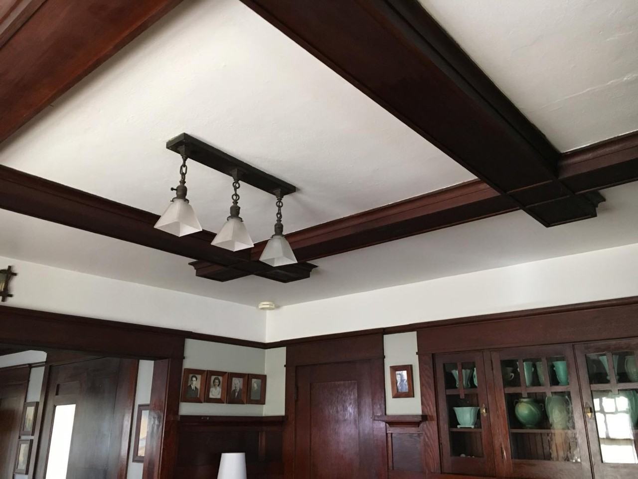 The Griffith House - Photo 2 of 10