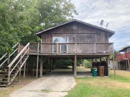 featured image of 353 Morton Ave