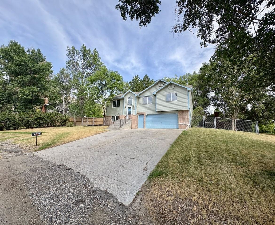 2905 High Park Dr - Photo 3 of 28