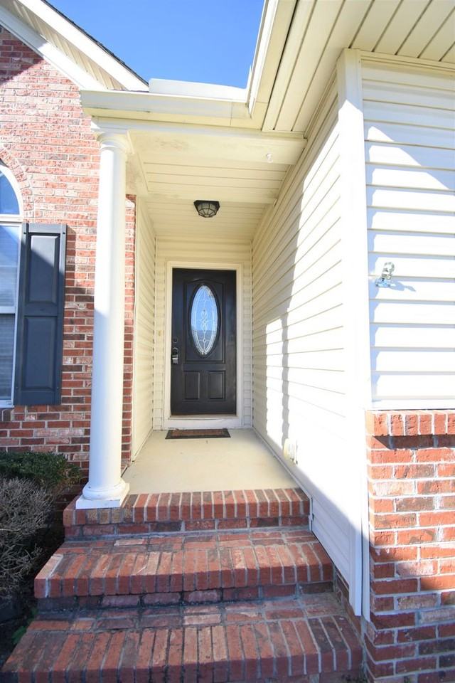 3871 Glencorra Dr - Photo 3 of 24
