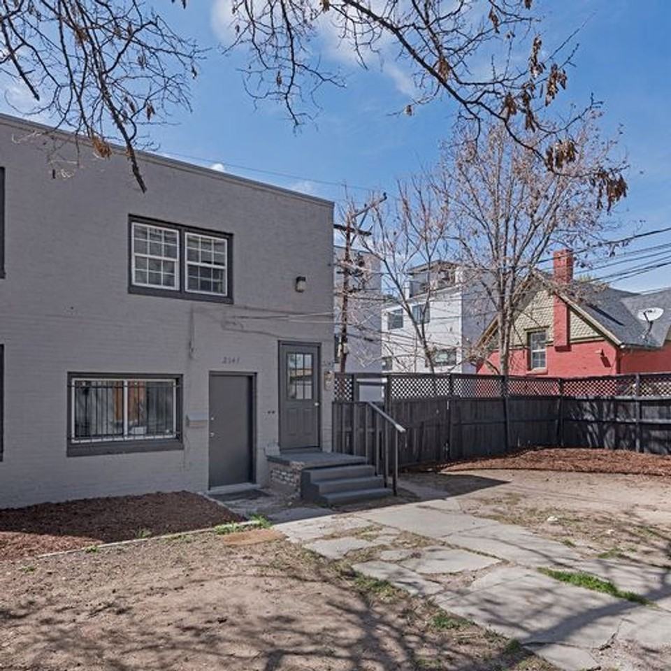 2153 N Lafayette St - Photo 5 of 10