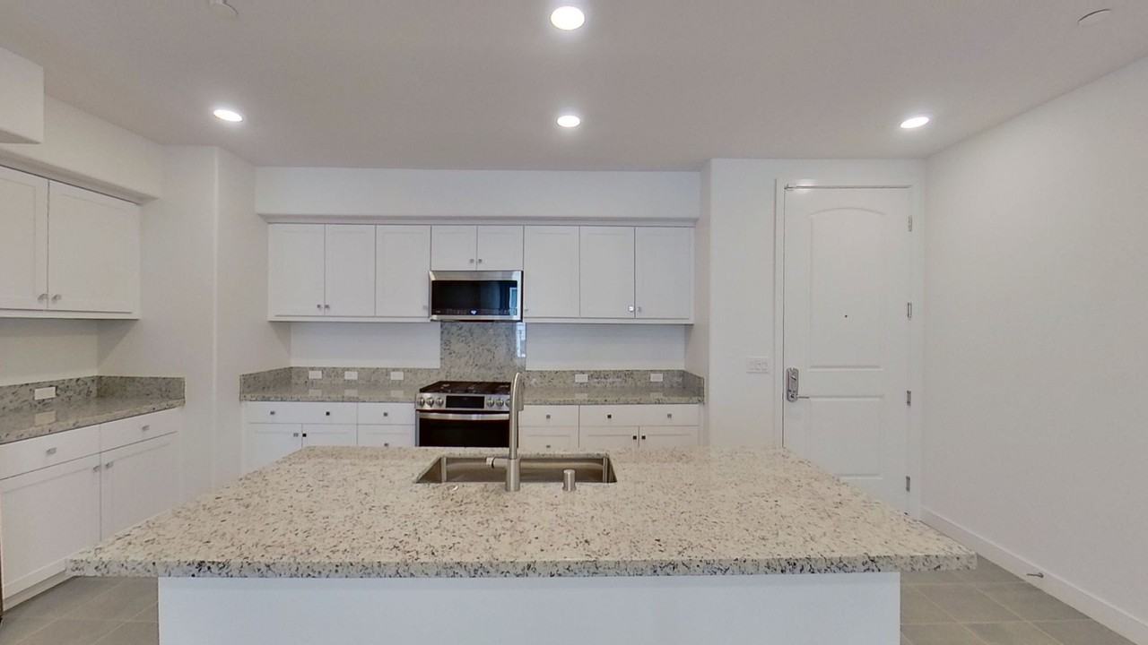 1859 S Union St - Photo 6 of 23