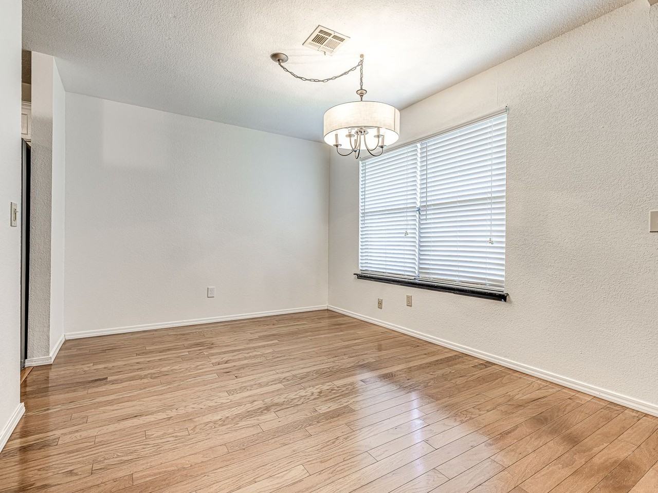 508 Old Bugle Rd - Photo 6 of 28