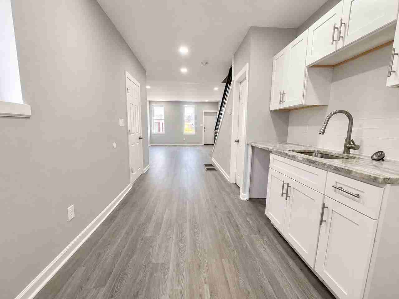 1308 S Reese St - Photo 7 of 21