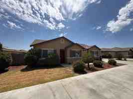 featured image of 2113 N Highland St