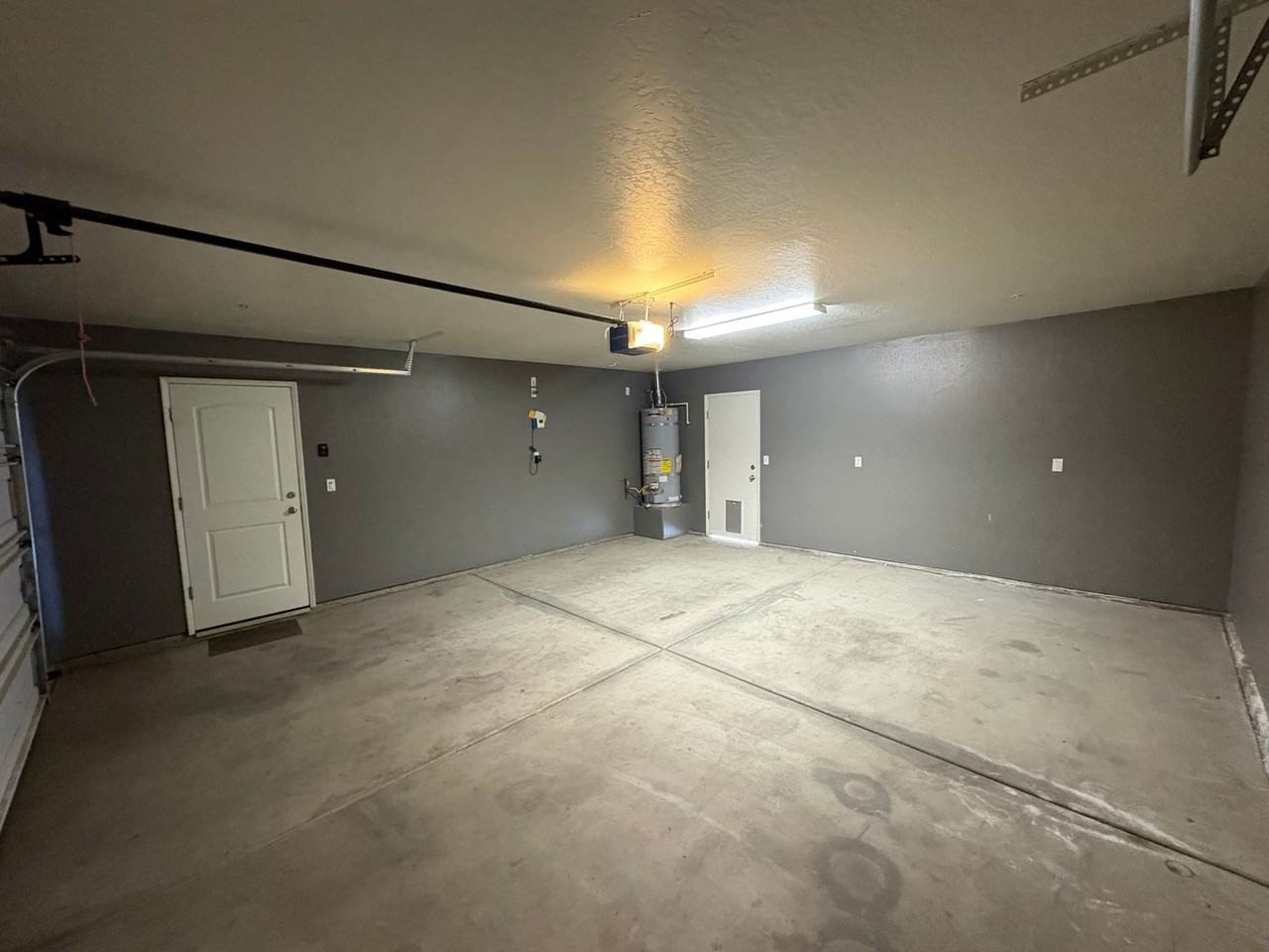 2113 N Highland St - Photo 3 of 26