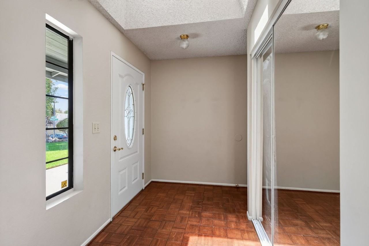 4109 Yukon Way - Photo 6 of 23