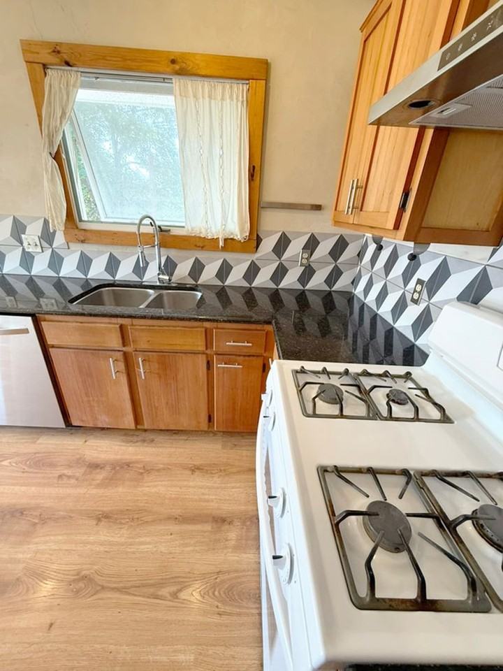 1116 S Pinecrest Dr - Photo 6 of 20