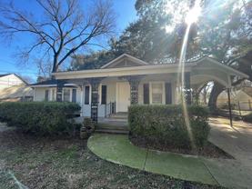 127 Albany Ave - Photo 1 of 1