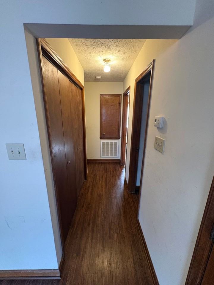 5925 Labonte Rd - Photo 7 of 26