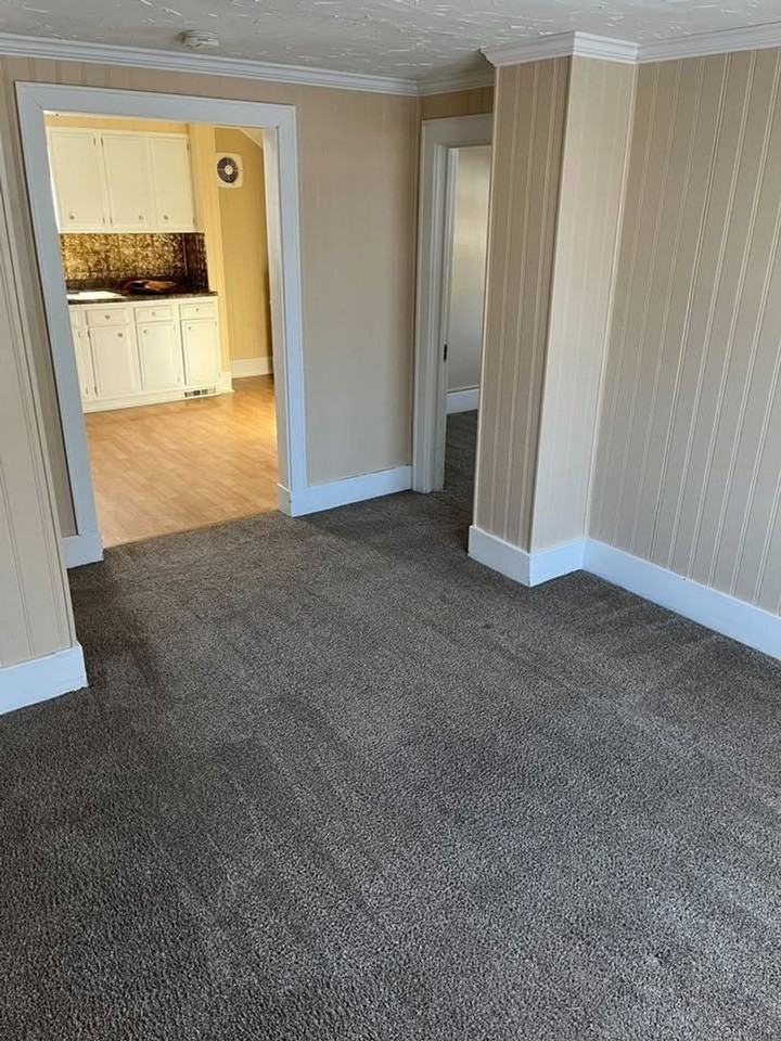 20465 Langford Way - Photo 4 of 10