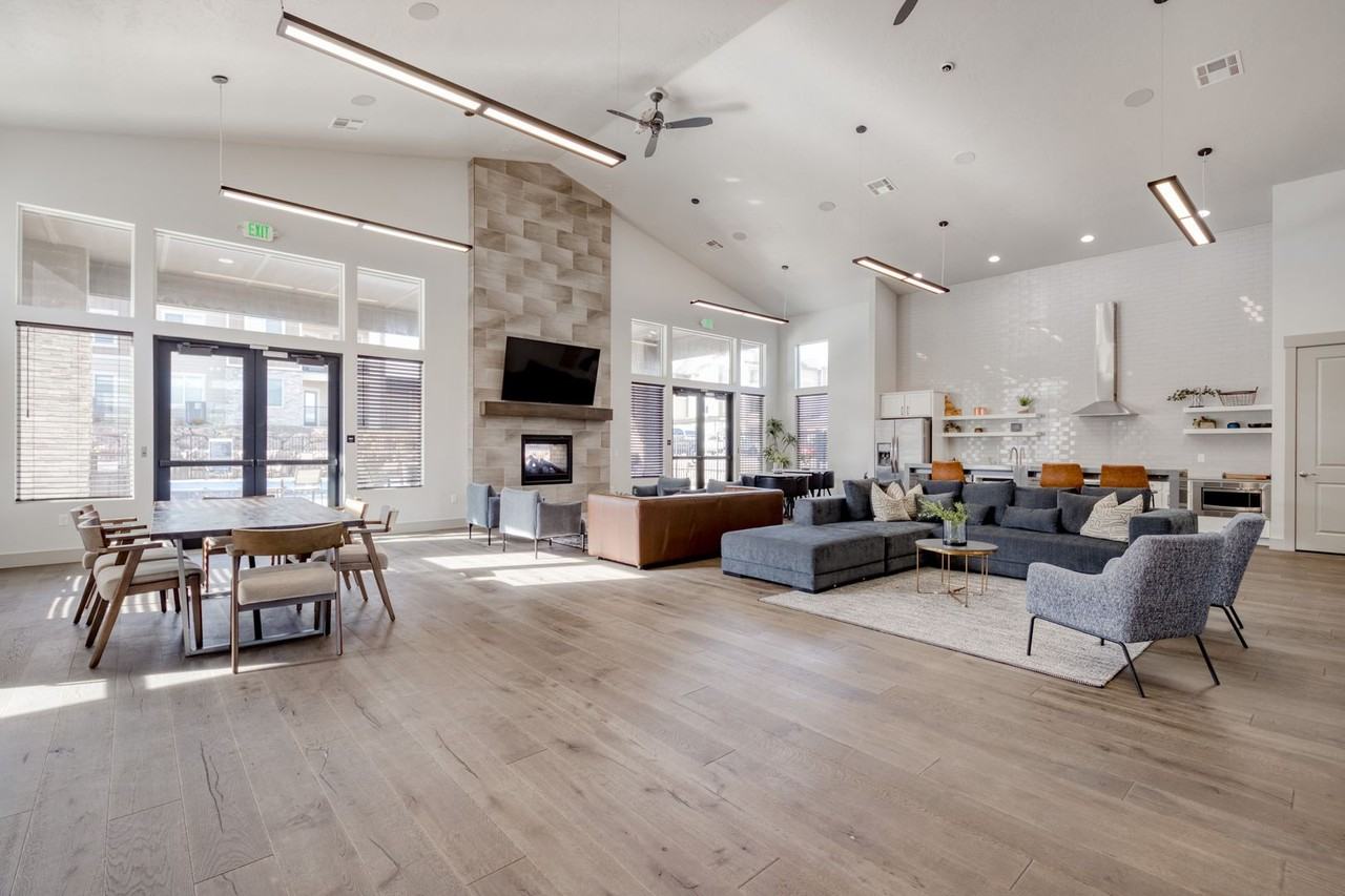 Southridge Apts. 2 - Photo 3 of 32