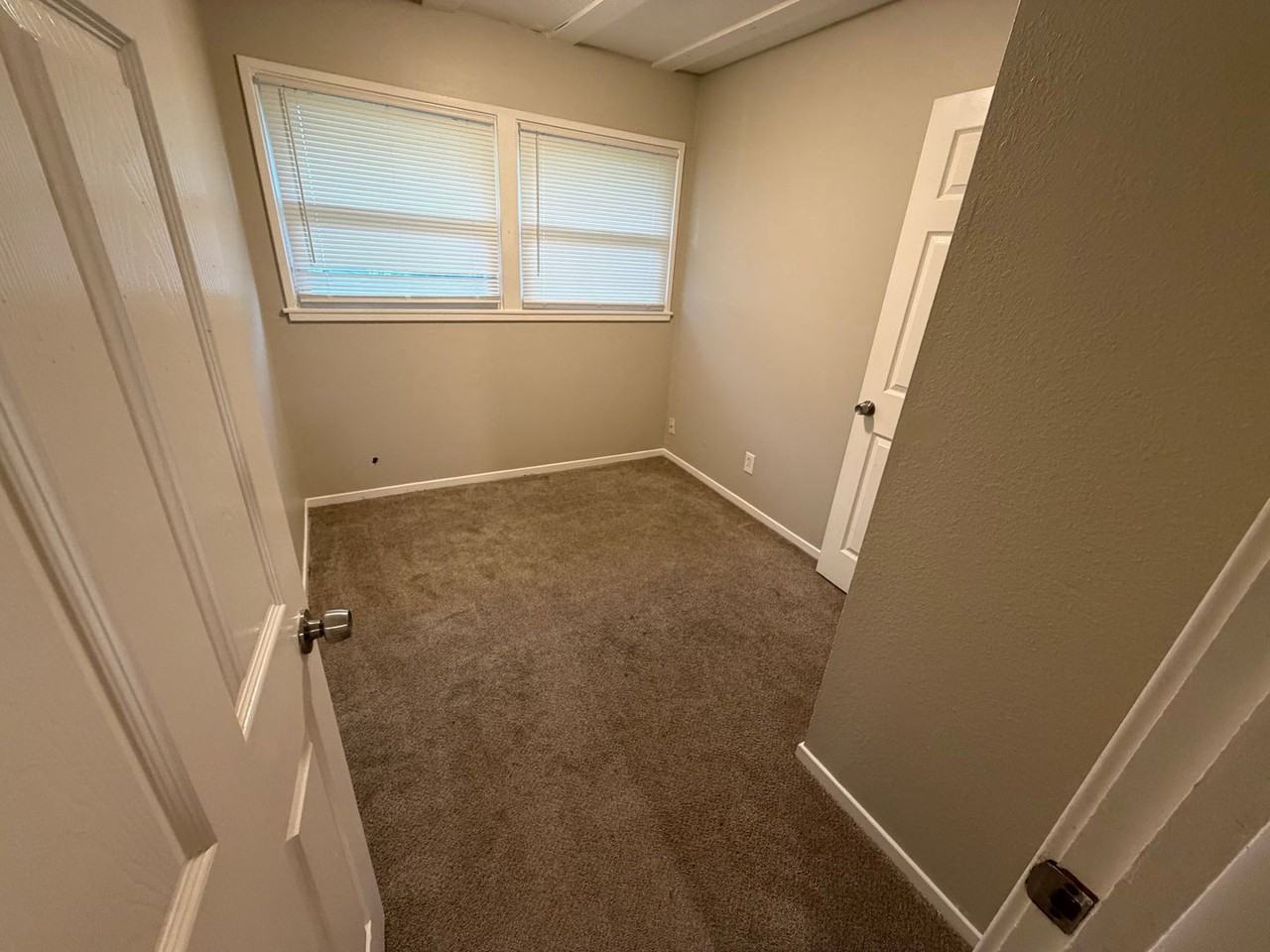 334 Crawford Rd - Photo 5 of 13