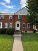 featured image of 2956 Cornwall Rd