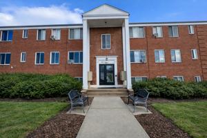 featured image of 816 Perry Hwy