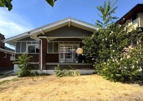 featured image of 1533 E Emerson Ave
