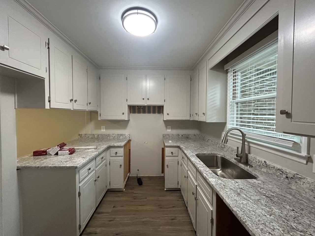 542 Greentree Ter - Photo 3 of 22