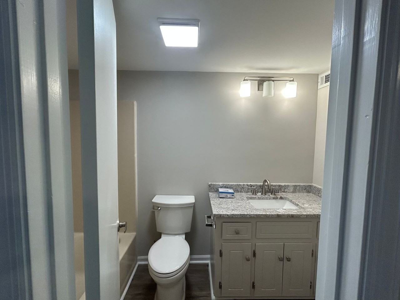 542 Greentree Ter - Photo 5 of 22