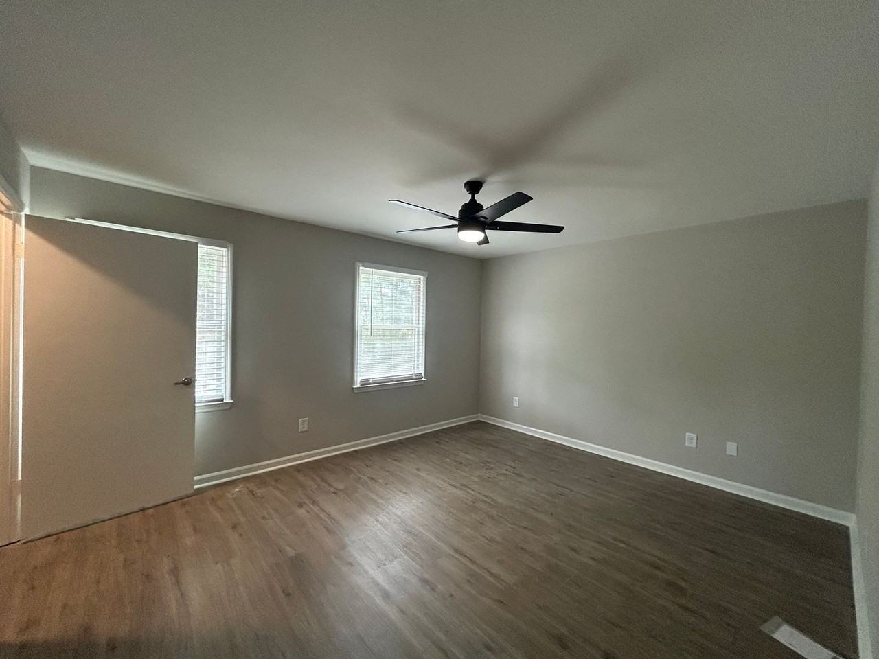 542 Greentree Ter - Photo 7 of 22