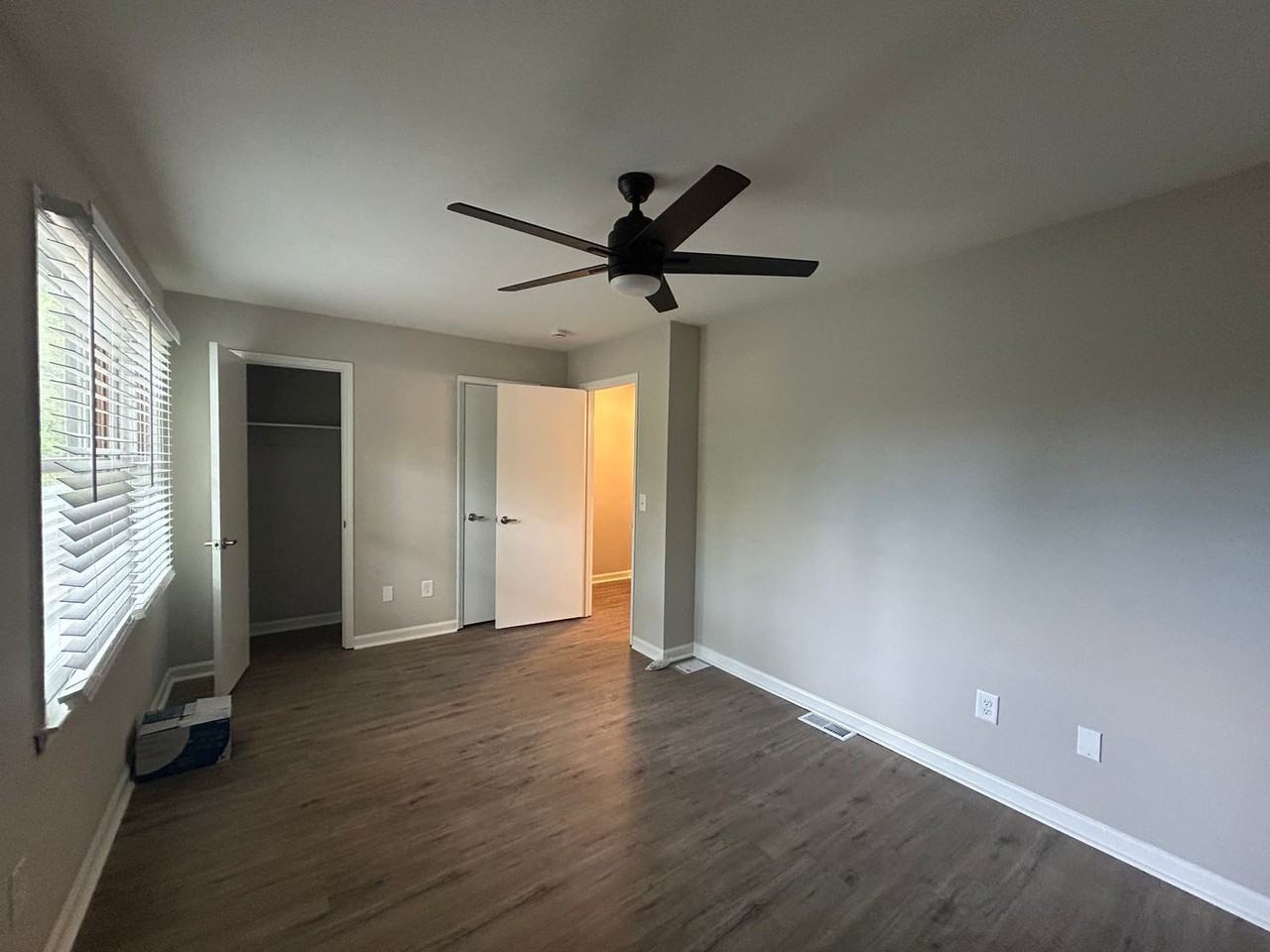 542 Greentree Ter - Photo 6 of 18